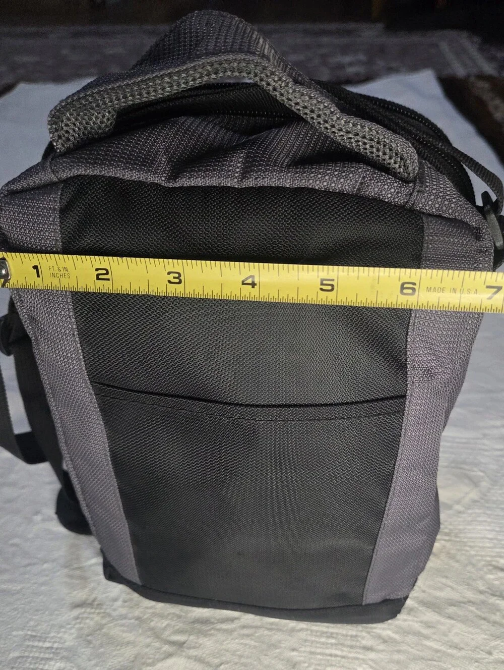 🆕️Swissgear Vertical Boarding/Travel Bag ~ Black & Gray